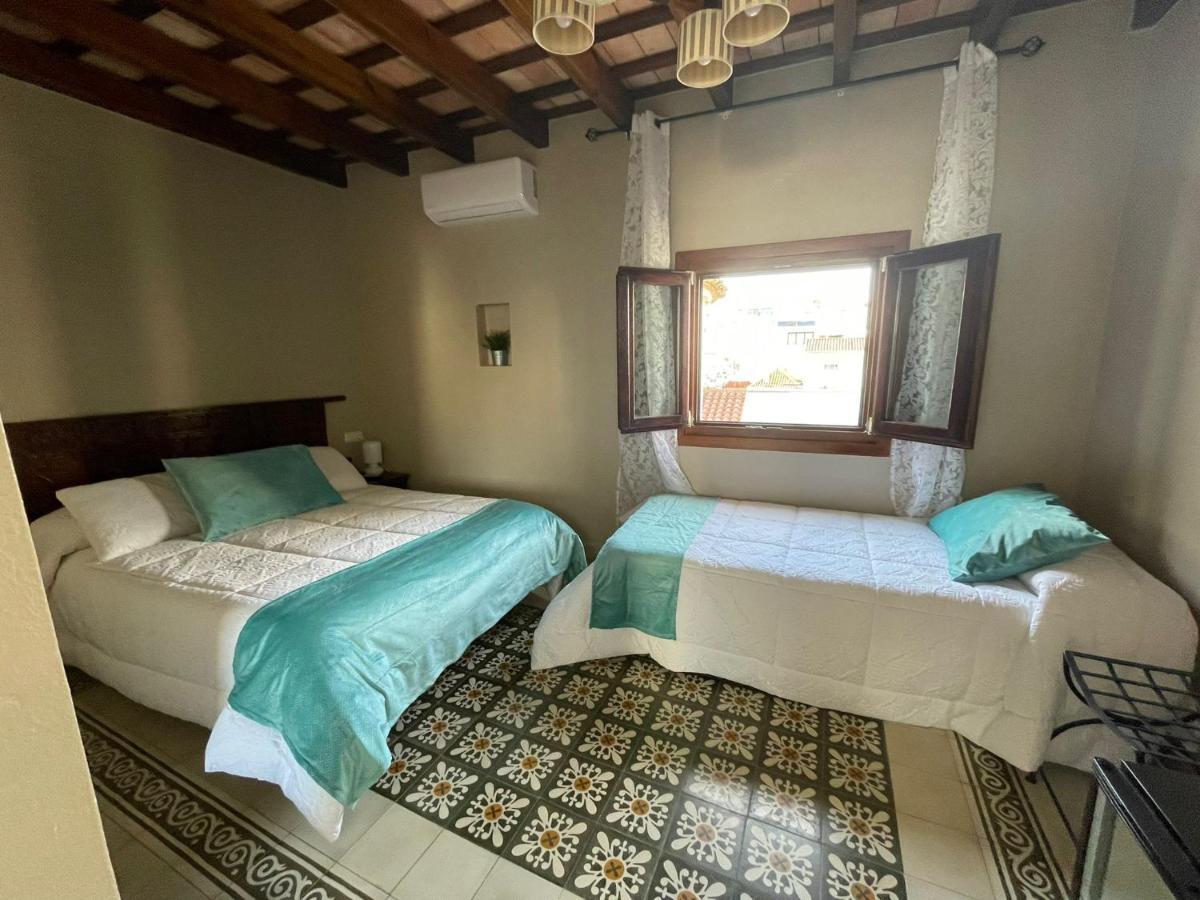 Hotel Vagamundos Tarifa Esterno foto