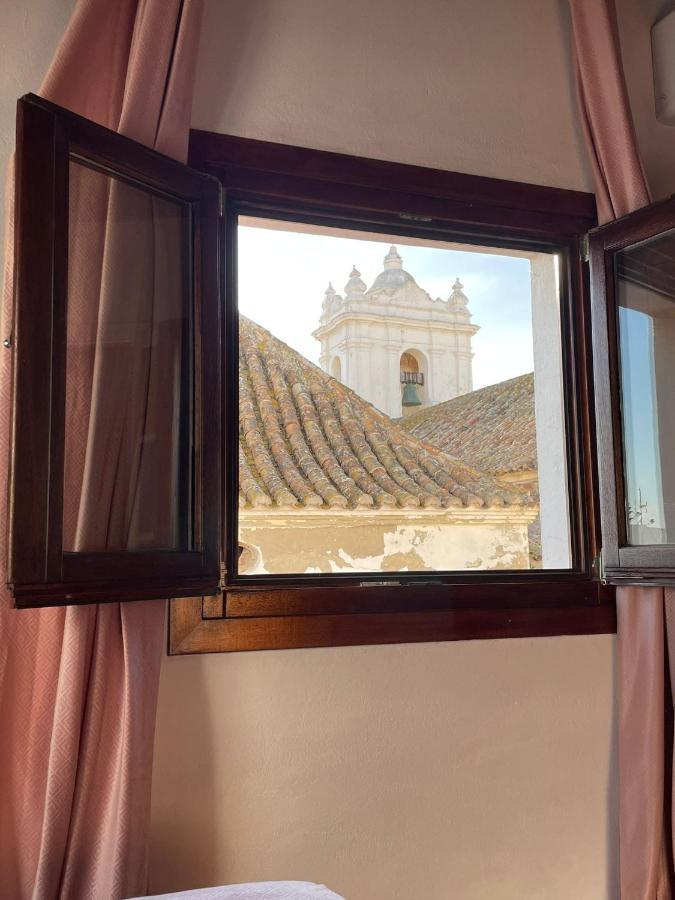 Hotel Vagamundos Tarifa Esterno foto