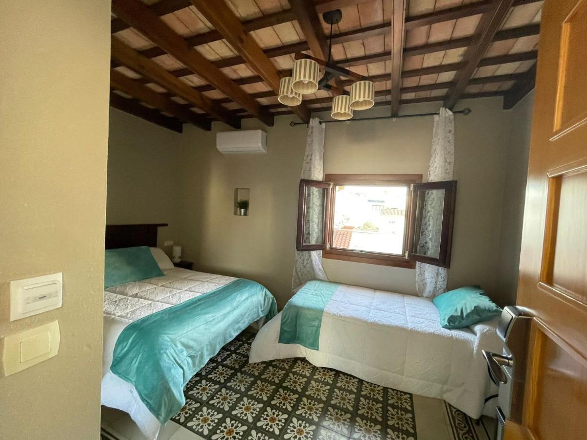 Hotel Vagamundos Tarifa Esterno foto