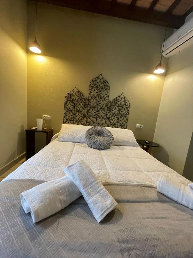 Hotel Vagamundos Tarifa Esterno foto