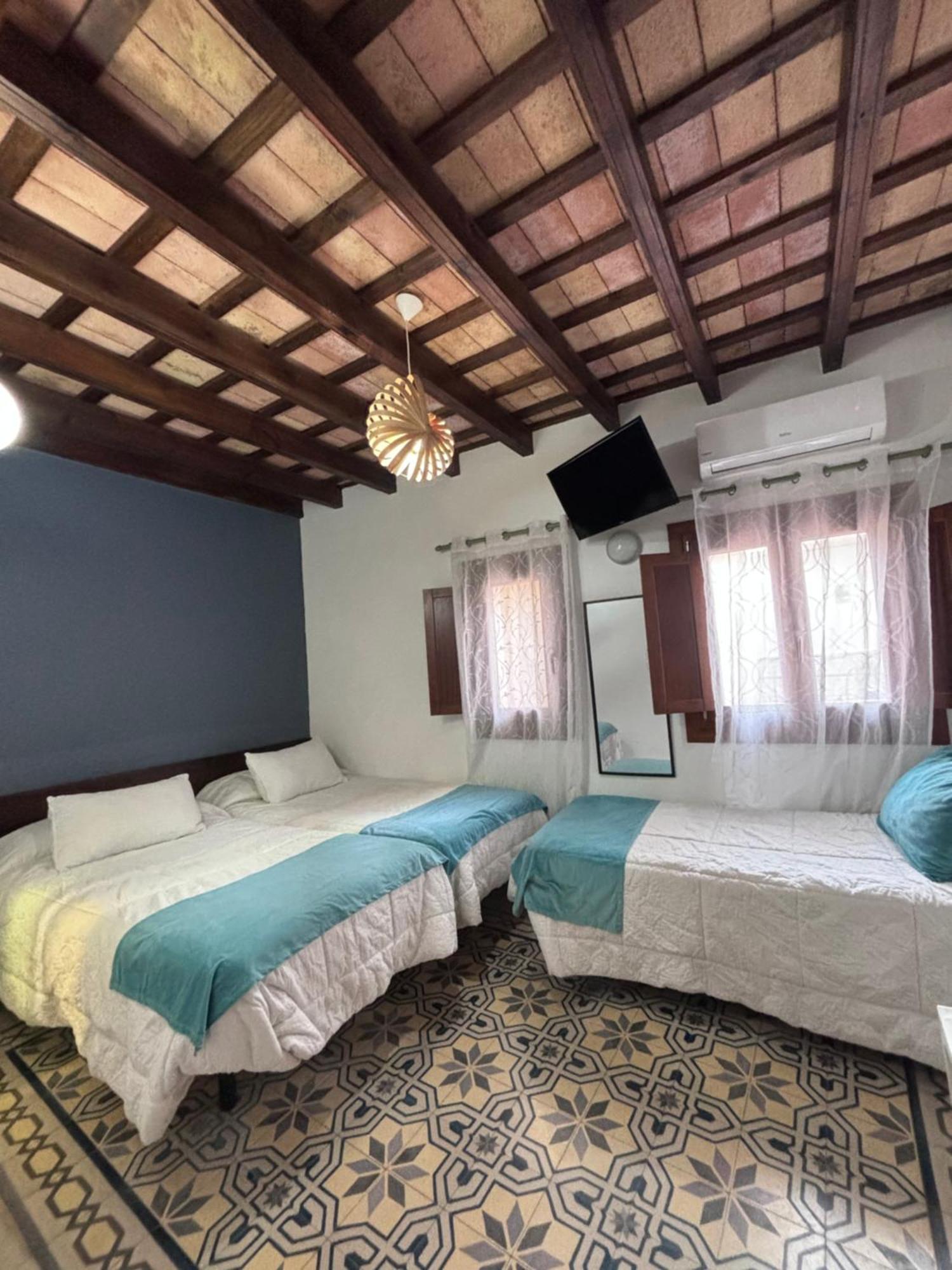 Hotel Vagamundos Tarifa Esterno foto